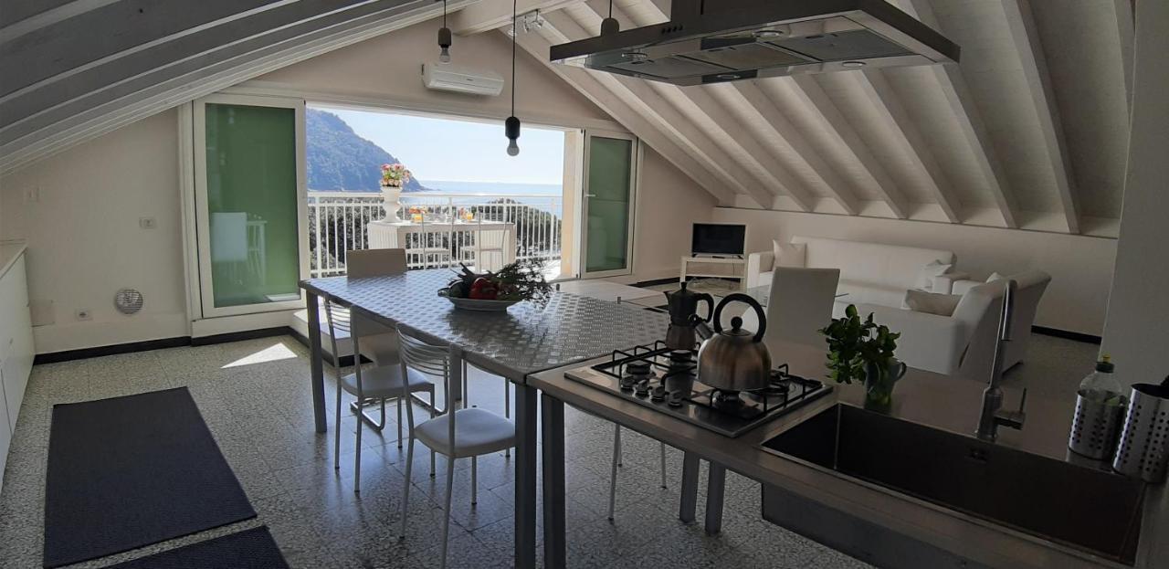 Ferienwohnung Penthouse By The Sea Levanto Exterior foto