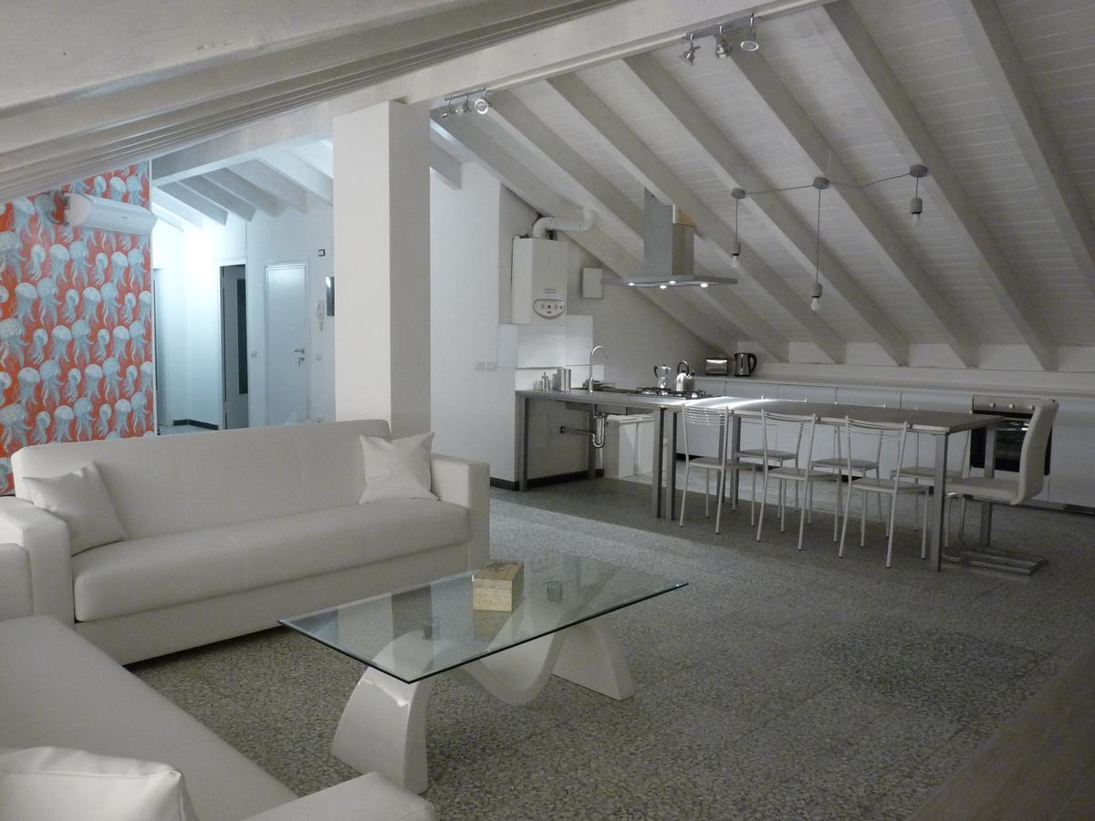 Ferienwohnung Penthouse By The Sea Levanto Exterior foto